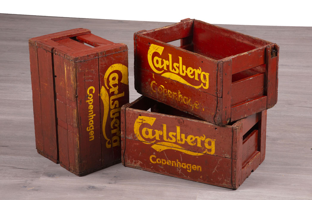Enquiring about Danish Vintage Carlsberg Wooden Boxes