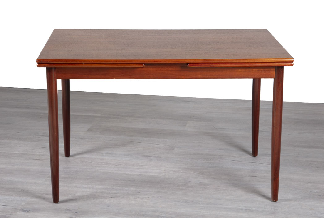 Enquiring about Danish 1960's Teak Extension Dining Table